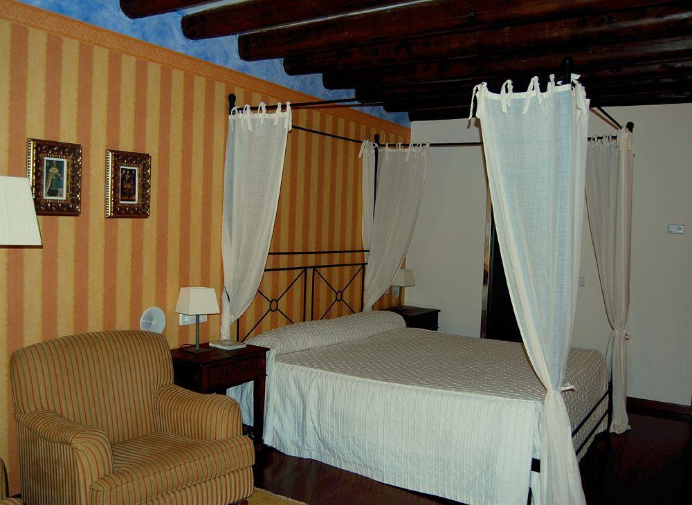 Los Arcos Aínsa-Sobrarbe Extérieur photo